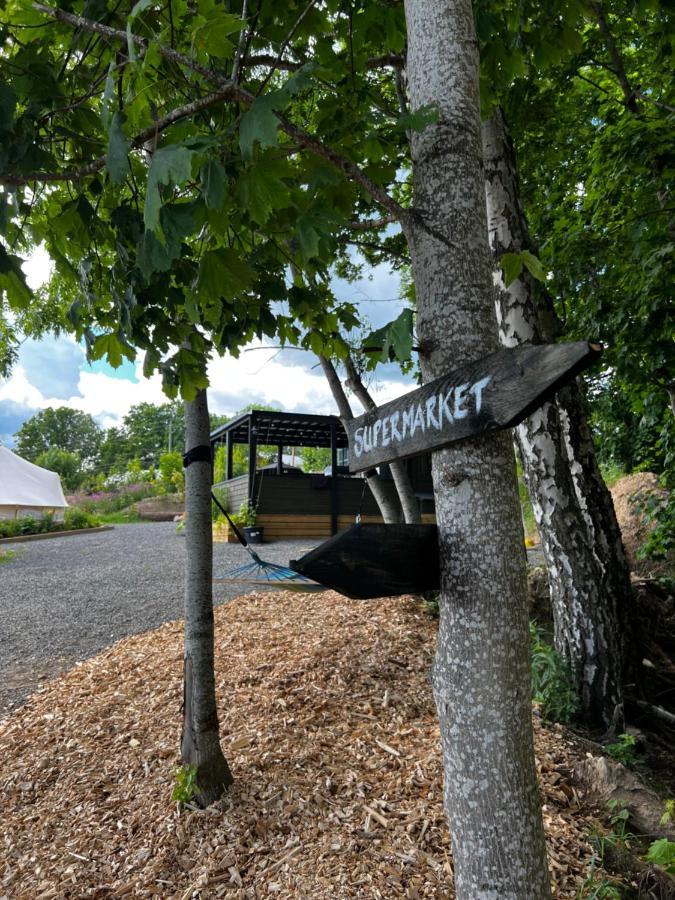 Vaettervy Glamping Habo Exterior foto
