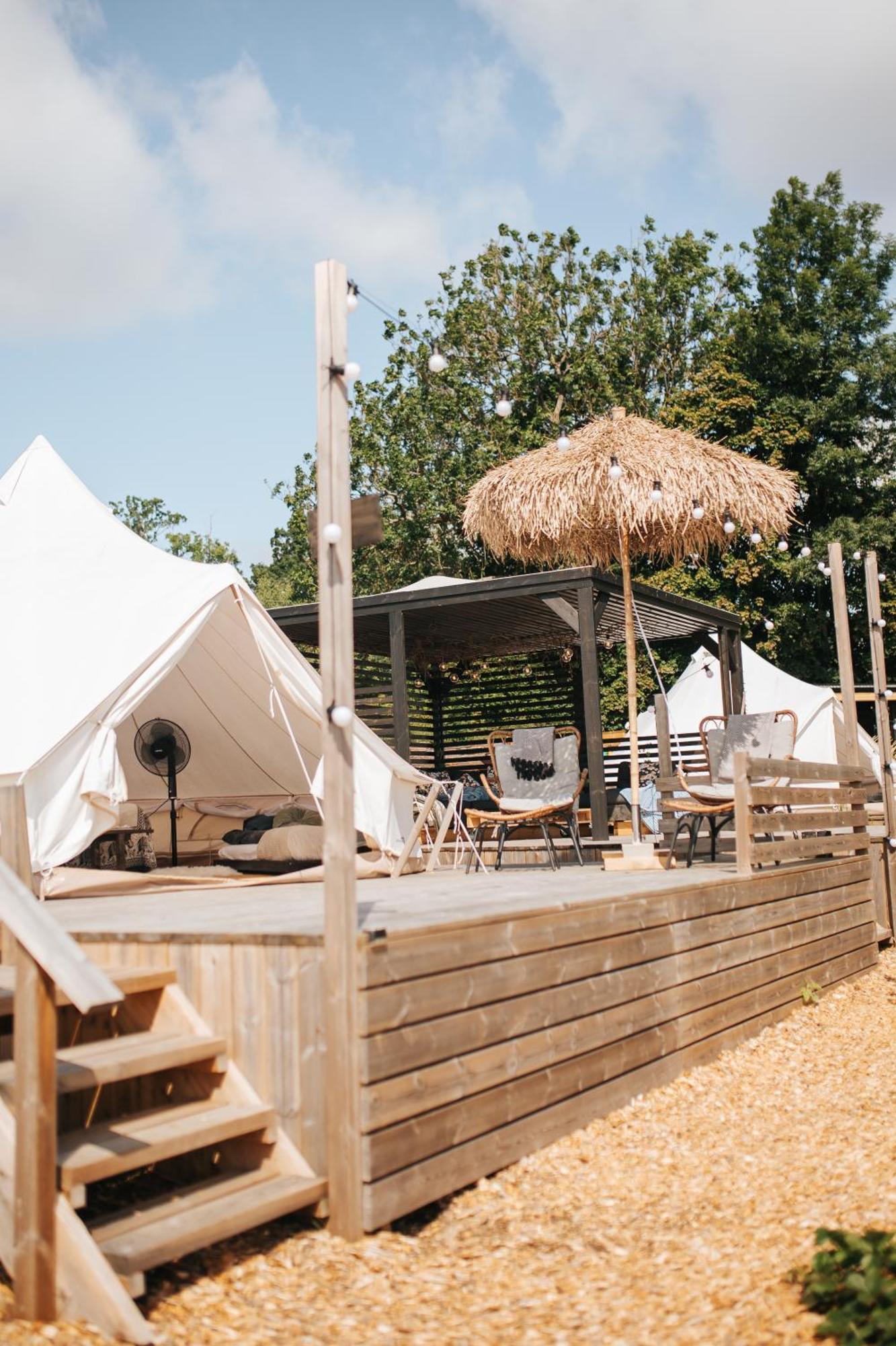 Vaettervy Glamping Habo Exterior foto